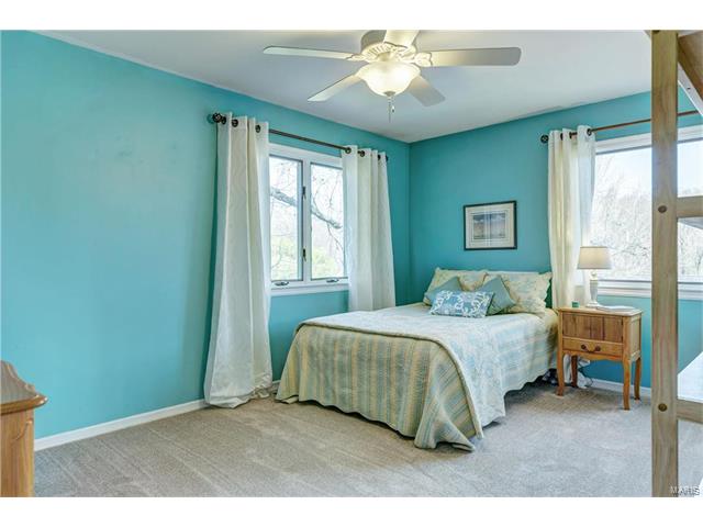 601 Huntley Heights Dr, Ballwin, MO 63021 photo 25