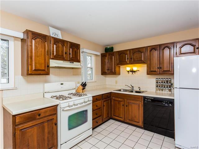 2311 Viminal, Fenton, MO 63026 photo 7