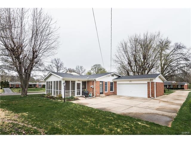 339 Greenbriar Ln, Ballwin, MO 63011 photo 18