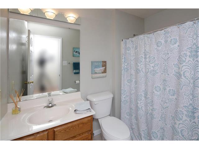 2917 Bromley Dr, O'fallon, MO 63368 photo 17