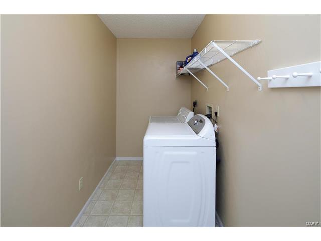 2917 Bromley Dr, O'fallon, MO 63368 photo 12