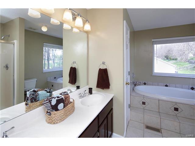 2917 Bromley Dr, O'fallon, MO 63368 photo 14