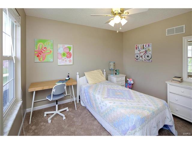 2917 Bromley Dr, O'fallon, MO 63368 photo 16