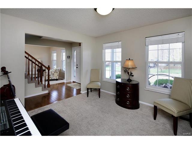 2917 Bromley Dr, O'fallon, MO 63368 photo 5