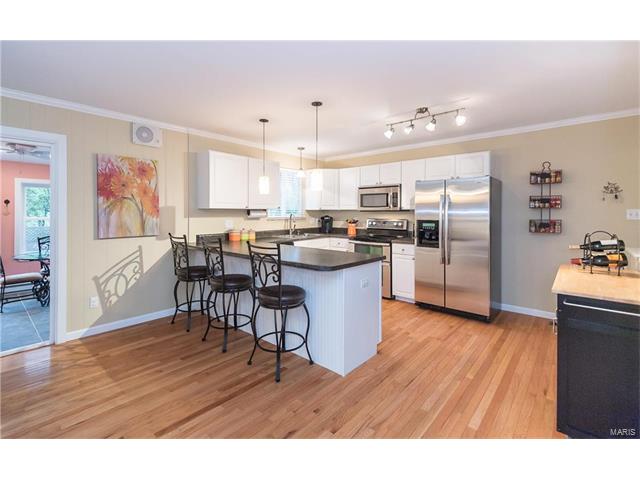 7 Amitie Ln, Ballwin, MO 63011 photo 13