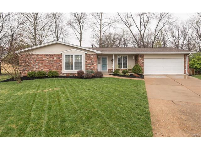 7 Amitie Ln, Ballwin, MO 63011 photo 1