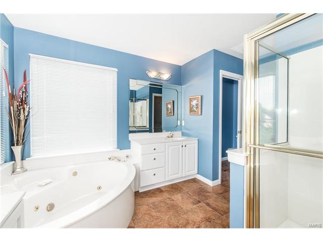 5664 Wrenwyck Pl, Weldon Spring, MO 63304 photo 20