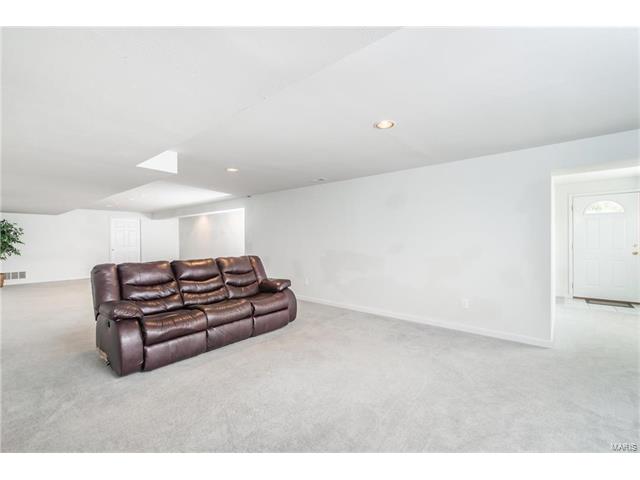 5664 Wrenwyck Pl, Weldon Spring, MO 63304 photo 29