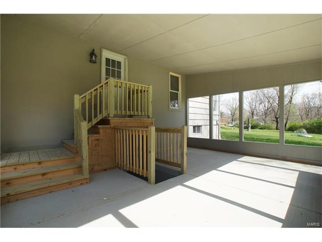 914 Kent Ct, Ballwin, MO 63011 photo 33