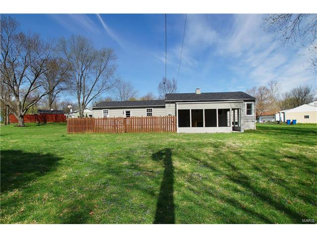 914 Kent Ct, Ballwin, MO 63011 photo 36