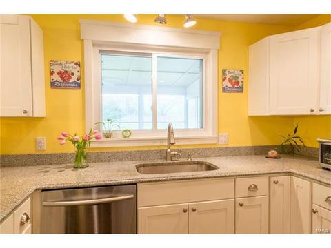 427 Brass Lamp Dr, Ballwin, MO 63011 photo 17