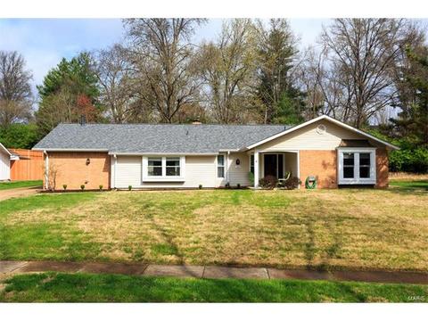 419 Glenmeadow Dr, Ballwin, MO 63011 photo 1