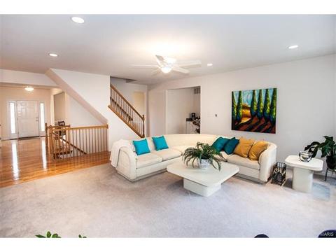 1747 Carman Ridge Ct, Ballwin, MO 63021 photo 7