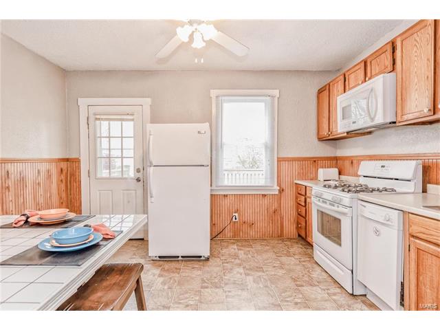 217 E Holden Ave, Saint Louis, MO 63125 photo 5