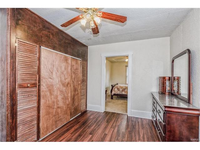 217 E Holden Ave, Saint Louis, MO 63125 photo 15