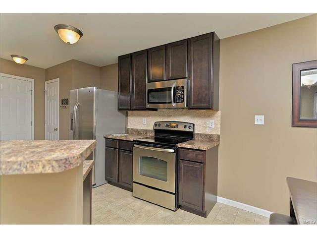 326 Wild Oak Dr, O'fallon, MO 63368 photo 11