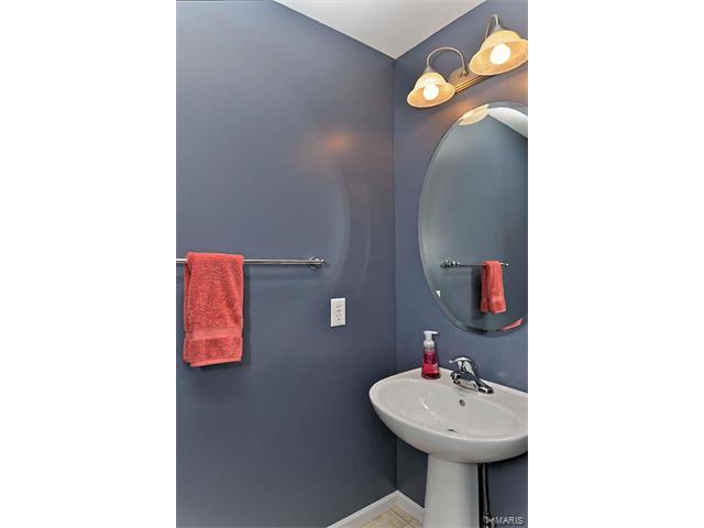 326 Wild Oak Dr, O'fallon, MO 63368 photo 12