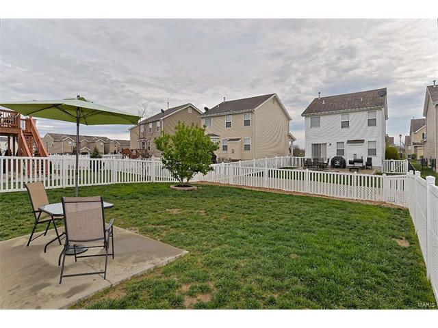 326 Wild Oak Dr, O'fallon, MO 63368 photo 23