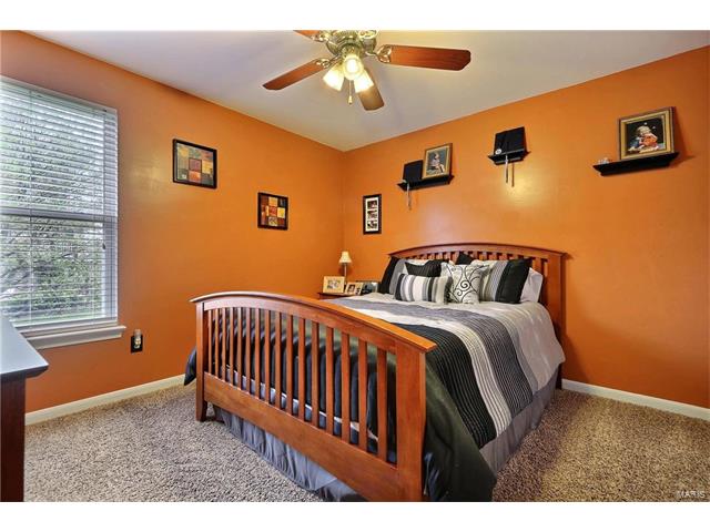 391 Buckhurst Dr, Ballwin, MO 63021 photo 22