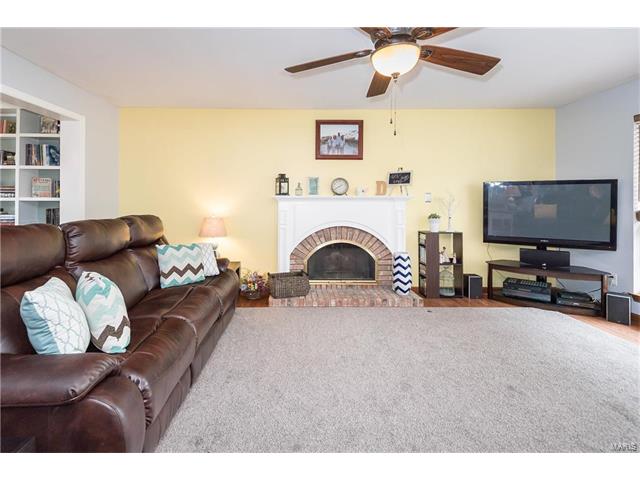 16 Docs Ct, Saint Charles, MO 63303 photo 18