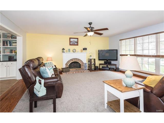 16 Docs Ct, Saint Charles, MO 63303 photo 17