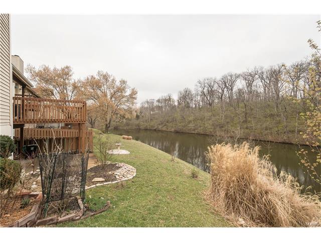 1264 Meadow Knoll Ct, Ballwin, MO 63021 photo 29