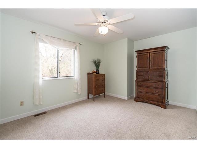 1264 Meadow Knoll Ct, Ballwin, MO 63021 photo 22