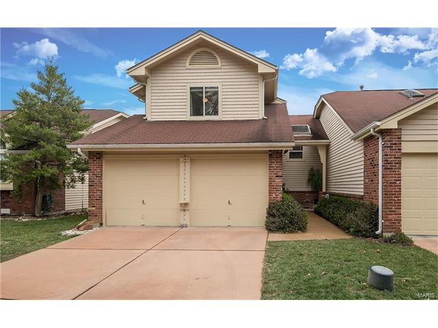 1264 Meadow Knoll Ct, Ballwin, MO 63021 photo 1