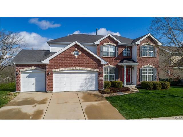729 Rose Hvn, Ballwin, MO 63021 photo 2