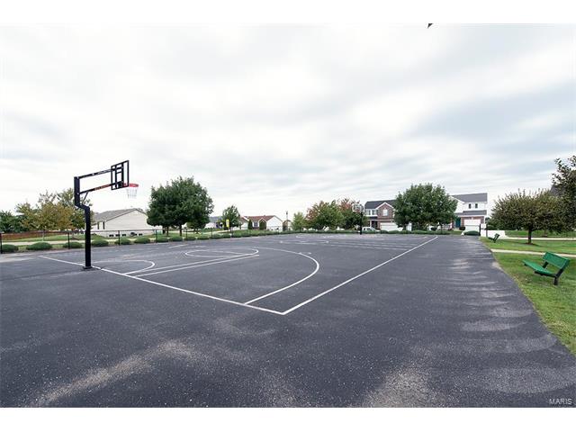 735 Homerun Dr, O'fallon, MO 63366 photo 27