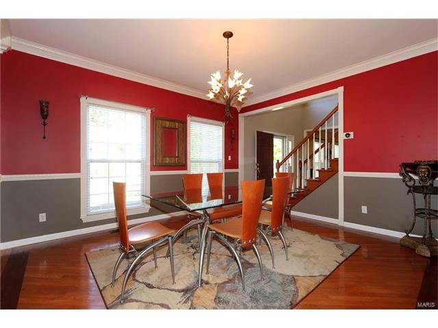 939 Castle Pines Dr, Ballwin, MO 63021 photo 3