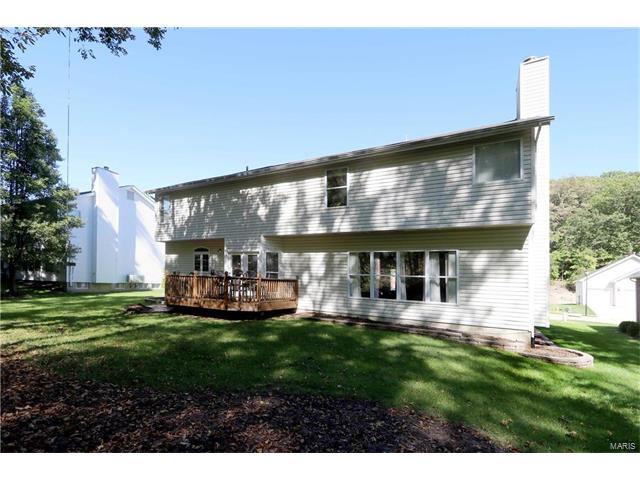 939 Castle Pines Dr, Ballwin, MO 63021 photo 34