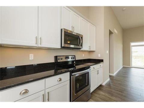219 Montrose Ct, O'fallon, MO 63368 photo 9