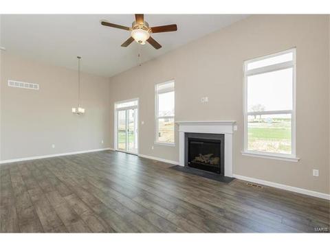 219 Montrose Ct, O'fallon, MO 63368 photo 6