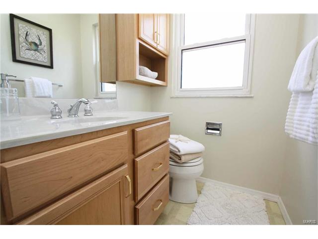 13268 Windygate Ln, Saint Louis, MO 63146 photo 11