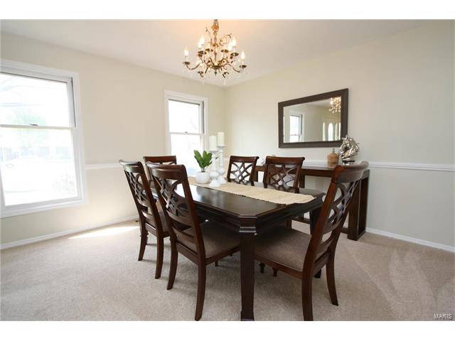 13268 Windygate Ln, Saint Louis, MO 63146 photo 5