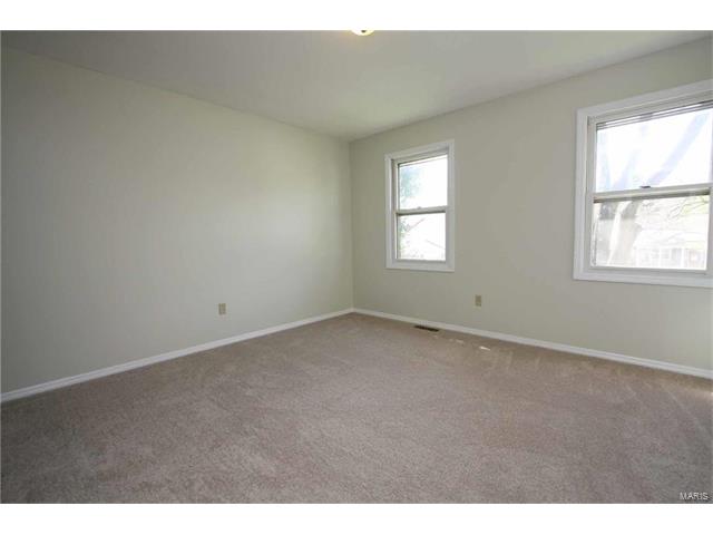 13268 Windygate Ln, Saint Louis, MO 63146 photo 19