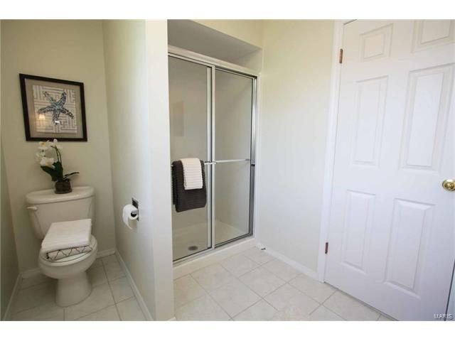 13268 Windygate Ln, Saint Louis, MO 63146 photo 17