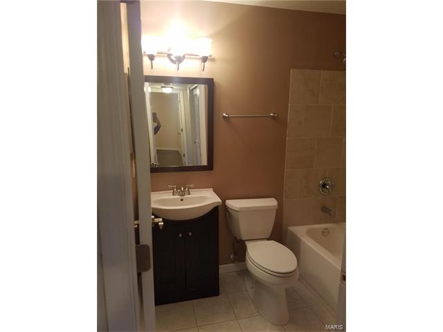 725 Ridgeside #J, Ballwin, MO 63021 photo 18