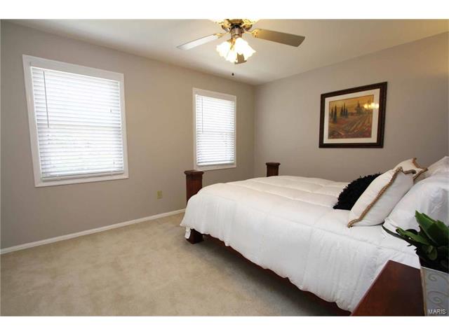 942 Wynhaven Ln, Ballwin, MO 63011 photo 21