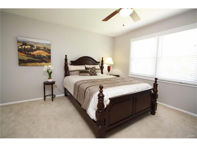 942 Wynhaven Ln, Ballwin, MO 63011 photo 20