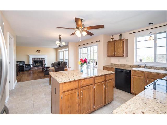 417 Steepleton Ct, Ballwin, MO 63021 photo 9