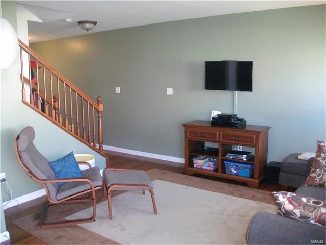 321 Wild Oak Dr, O'fallon, MO 63368 photo 5