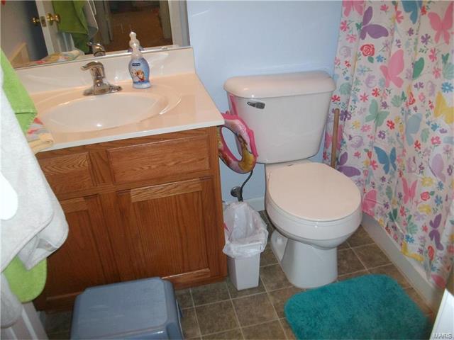 321 Wild Oak Dr, O'fallon, MO 63368 photo 12