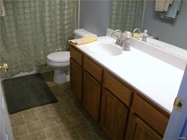 321 Wild Oak Dr, O'fallon, MO 63368 photo 10