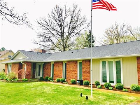 415 Wildbrier Dr, Ballwin, MO 63011 photo 1