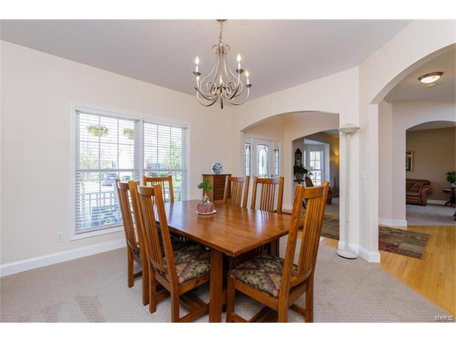 16 Avondale Spring Ct, O'fallon, MO 63368 photo 7
