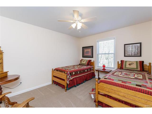 16 Avondale Spring Ct, O'fallon, MO 63368 photo 18