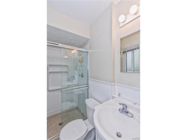 2 Timberleigh, Ballwin, MO 63021 photo 25