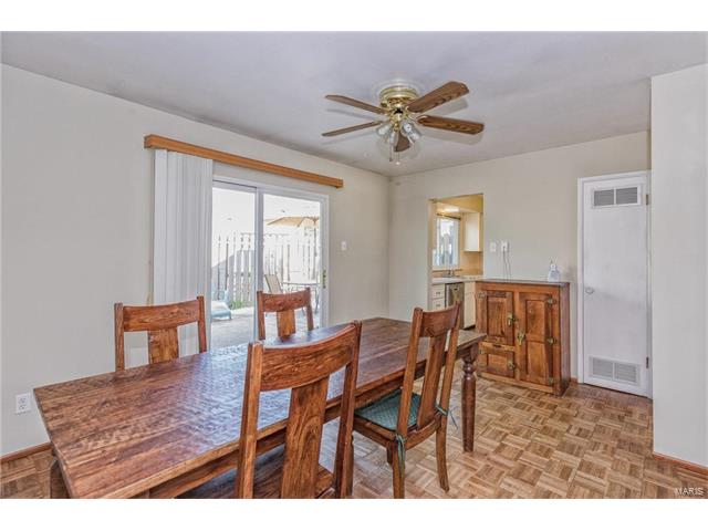 2 Timberleigh, Ballwin, MO 63021 photo 8